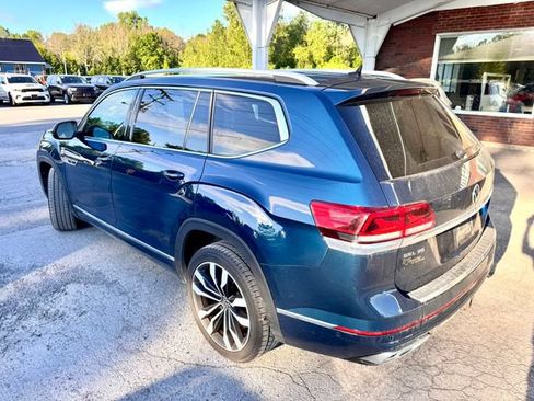 Used 2022 Volkswagen Atlas SEL Premium AWD/4WD image 3