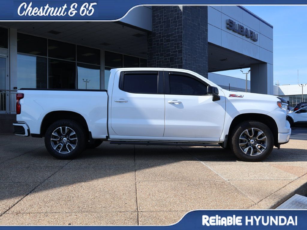 Used 2022 Chevrolet Silverado 1500 RST AWD/4WD image 7