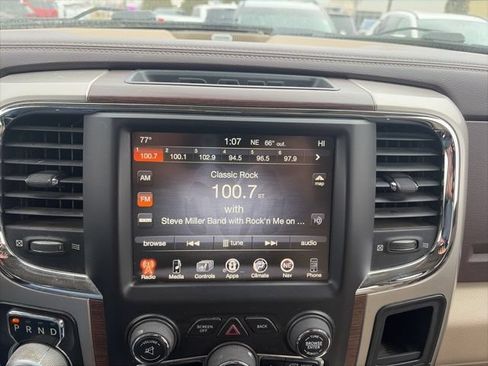 Used 2017 RAM 1500 Laramie w/ Convenience Group AWD/4WD image 22