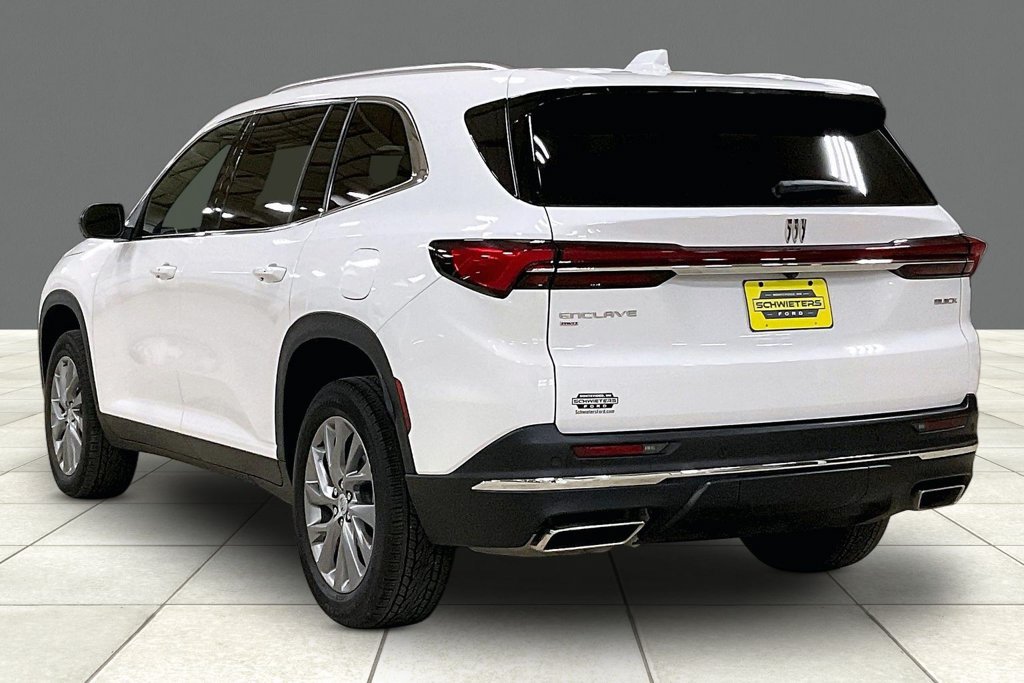 Used 2026 Buick Enclave Preferred AWD/4WD image 11