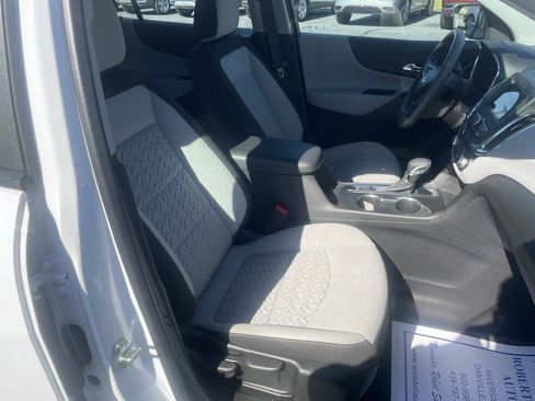Used 2023 Chevrolet Equinox LS w/ Driver Confidence II Package image 16