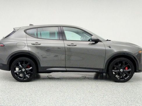 Used 2024 Dodge Hornet R/T w/ Track Pack image 4