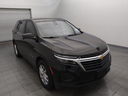 Used 2024 Chevrolet Equinox LS FWD image 13