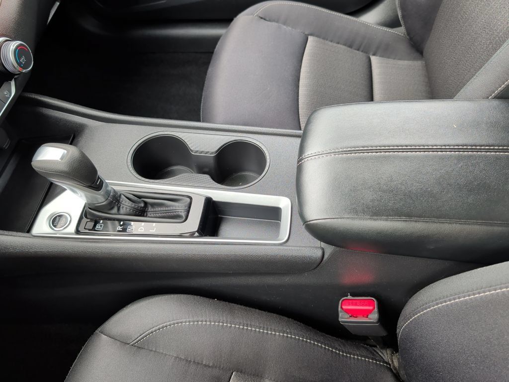 Used 2025 Nissan Altima 2.5 SV FWD image 25