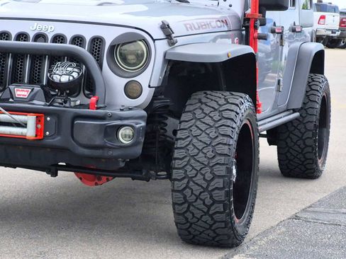 Used 2016 Jeep Wrangler Unlimited Rubicon AWD/4WD image 10