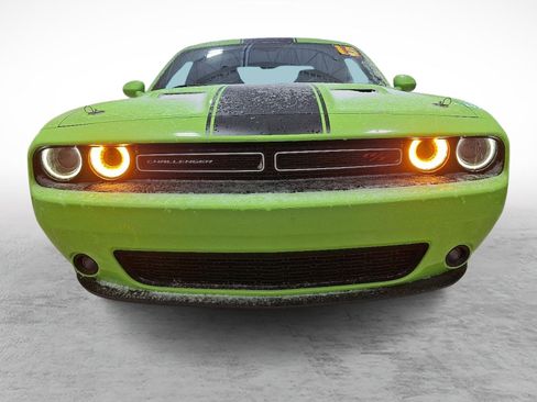 Used 2015 Dodge Challenger R/T w/ Quick Order Package 28B R/T image 2