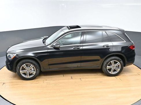 Used 2022 Mercedes-Benz GLC 300 image 6