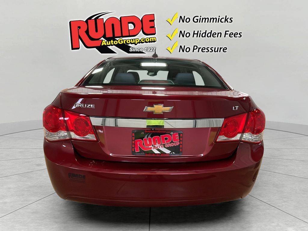 Used 2016 Chevrolet Cruze LT FWD image 5