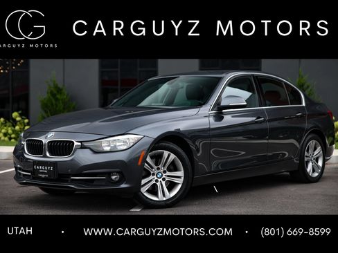 Used 2017 BMW 330i Sedan RWD image 1