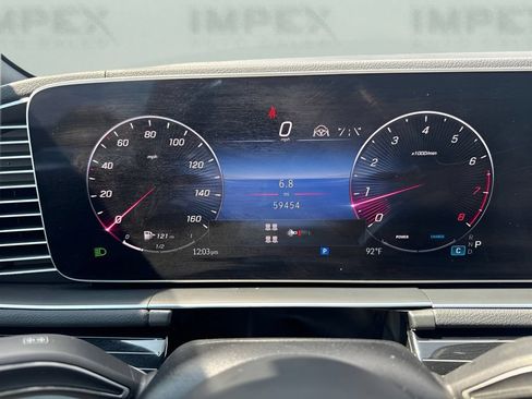 Used 2024 Mercedes-Benz GLS 450 4MATIC image 22