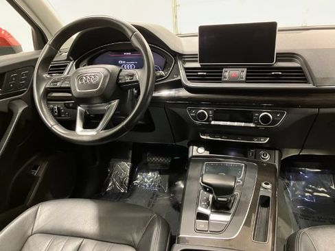 Used 2018 Audi Q5 2.0T Premium Plus w/ Premium Plus Package AWD/4WD image 30