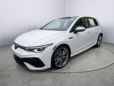 Used 2024 Volkswagen Golf R AWD/4WD image 6