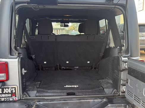 Used 2017 Jeep Wrangler Unlimited Sport w/ Quick Order Package 24S image 19