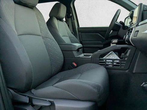 Used 2025 Toyota Tacoma SR5 image 22