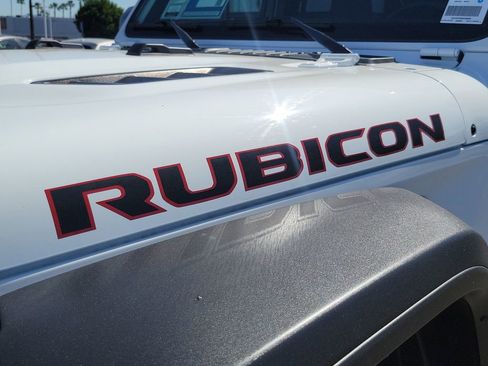 Used 2024 Jeep Wrangler Unlimited Rubicon w/ Safety Group image 29