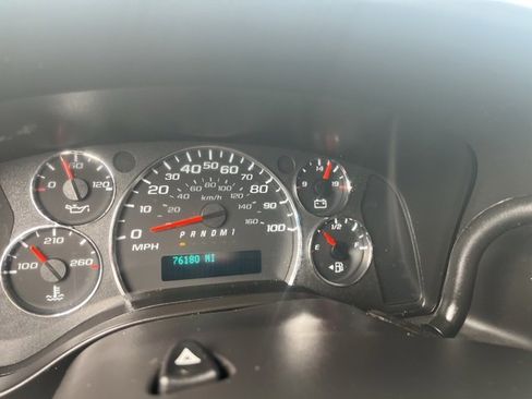 Used 2021 GMC Savana 2500 w/ Driver Convenience Package image 22