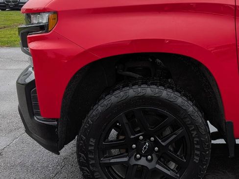Used 2022 Chevrolet Silverado 1500 LT Trail Boss w/ Bed Protection Package AWD/4WD image 3