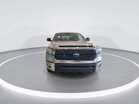 Used 2020 Toyota Tundra SR5 AWD/4WD image 3
