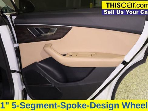 Used 2021 Audi Q8 Premium Plus w/ Premium Plus Package image 36