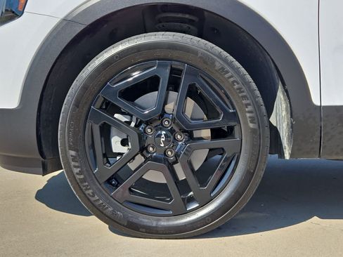 Certified 2024 Kia Telluride SX X-Line AWD/4WD image 12