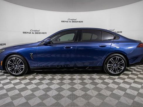 Used 2024 BMW 530i w/ M Sport Package RWD image 10