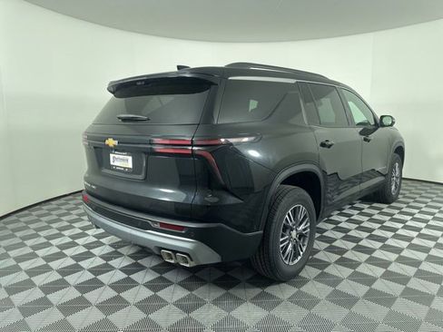 New 2026 Chevrolet Traverse LT w/ Enhanced Driving Package AWD/4WD image 3