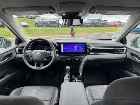 Certified 2025 Toyota Camry XLE AWD/4WD image 17