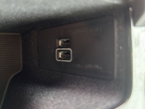 Used 2021 Volvo XC60 T5 Inscription w/ Advanced Package image 23