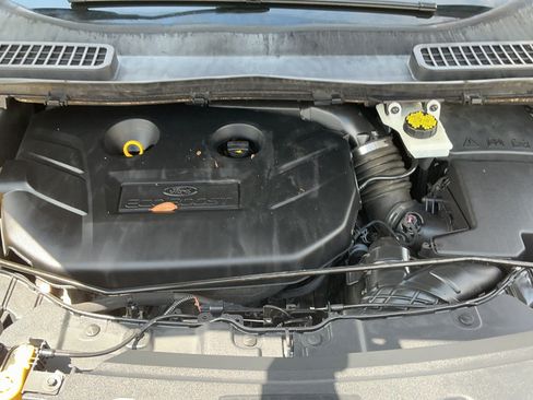 Used 2018 Ford Escape Titanium FWD image 25