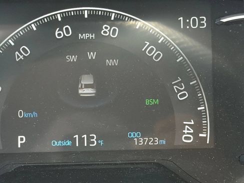 Used 2025 Toyota RAV4 XLE w/ Convenience Package FWD image 13