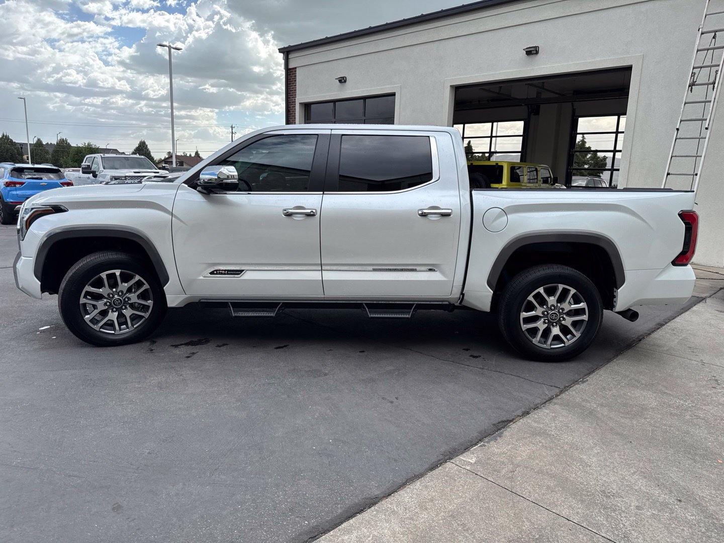 Used 2024 Toyota Tundra Limited w/ TRD Off-Road Package AWD/4WD image 5