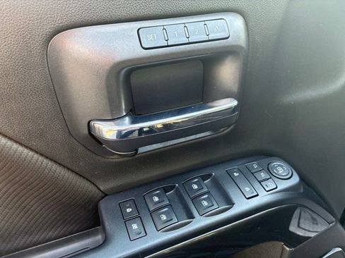 Used 2017 GMC Sierra 1500 SLT AWD/4WD image 18