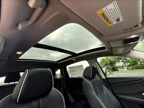 Used 2024 Acura RDX SH-AWD w/ Advance Package image 25