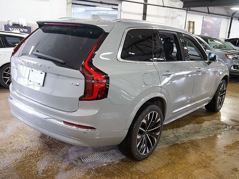 New 2026 Volvo XC90 T8 Plus w/ Protection Package image 9