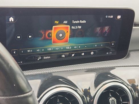 Used 2020 Mercedes-Benz A 220 4MATIC w/ Premium Package image 17