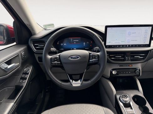 Used 2023 Ford Escape Active w/ Tech Pack #2 AWD/4WD image 12