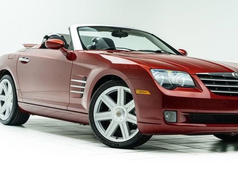 Used 2005 Chrysler Crossfire Limited RWD image 3