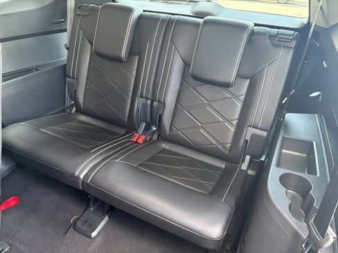 Certified 2025 Volkswagen Atlas SE image 20