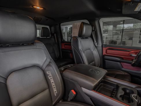 Used 2020 RAM 1500 Rebel w/ Rebel Level 2 Equipment Group AWD/4WD image 32