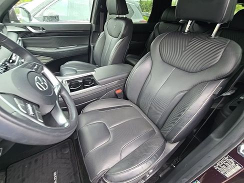 Used 2024 Hyundai Palisade Calligraphy image 16
