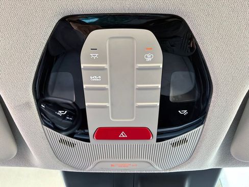 Used 2025 Kia K4 FWD image 16
