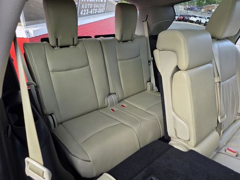 Used 2018 INFINITI QX60 FWD w/ Deluxe Technology Package image 25