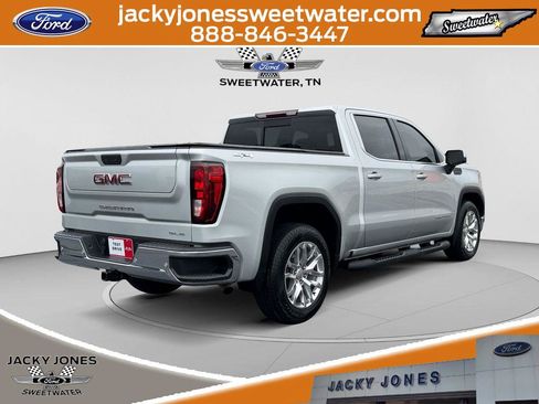 Used 2022 GMC Sierra 1500 SLE w/ Preferred Package AWD/4WD image 5