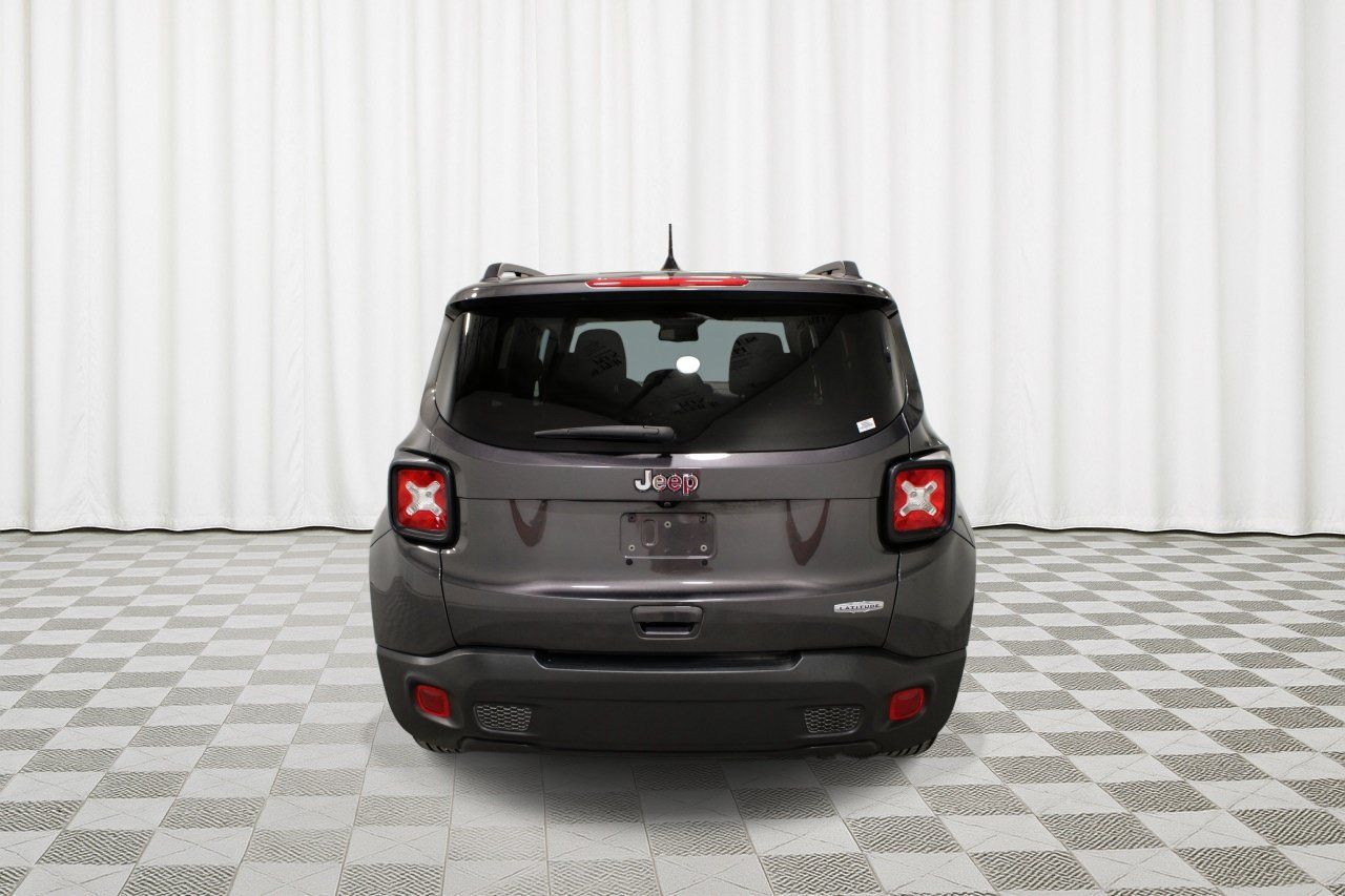 Used 2021 Jeep Renegade Latitude w/ Convenience Group FWD image 4