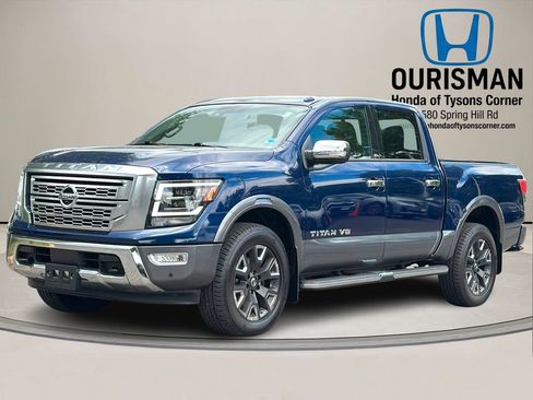 Used 2020 Nissan Titan Platinum Reserve w/ Moonroof Package AWD/4WD image 2