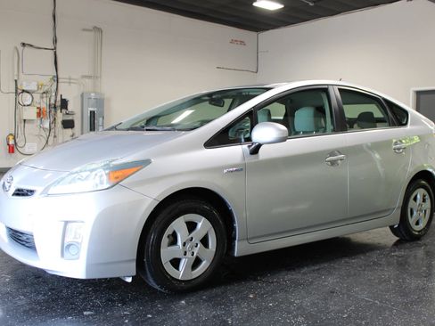 Used 2010 Toyota Prius FWD image 6