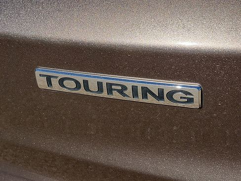 Used 2015 Honda CR-V Touring image 10