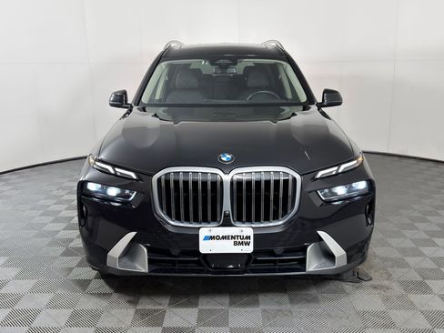 Used 2025 BMW X7 xDrive40i image 5