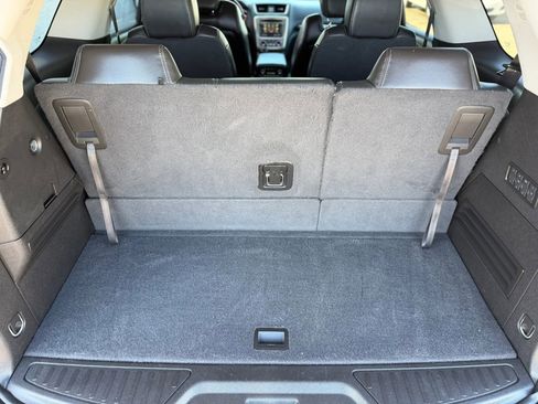 Used 2016 GMC Acadia Denali AWD/4WD image 30
