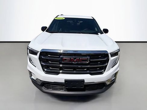 Used 2024 GMC Acadia Elevation FWD image 8